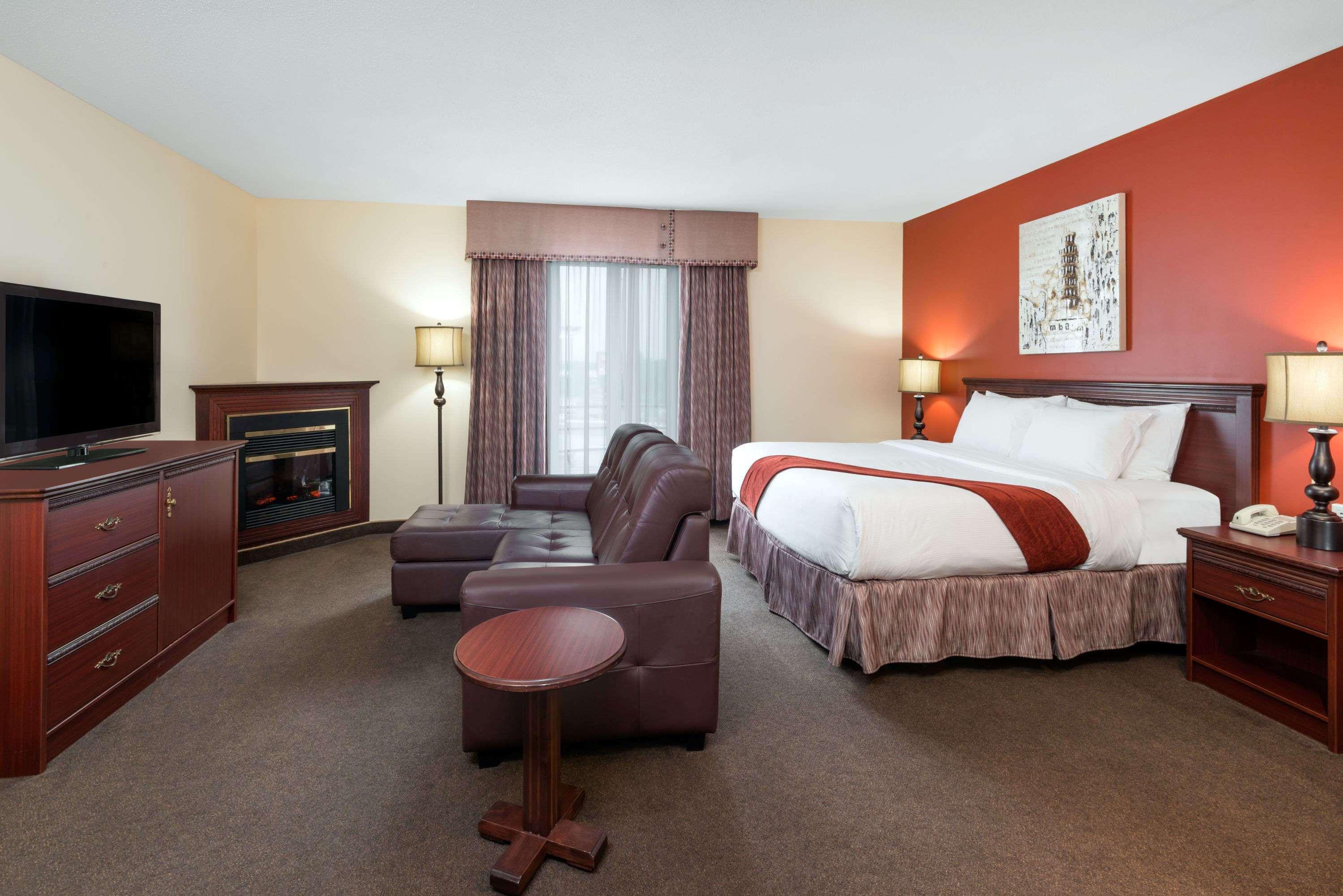 Ramada Plaza By Wyndham Gatineau/Manoir Du Casino Otel Dış mekan fotoğraf
