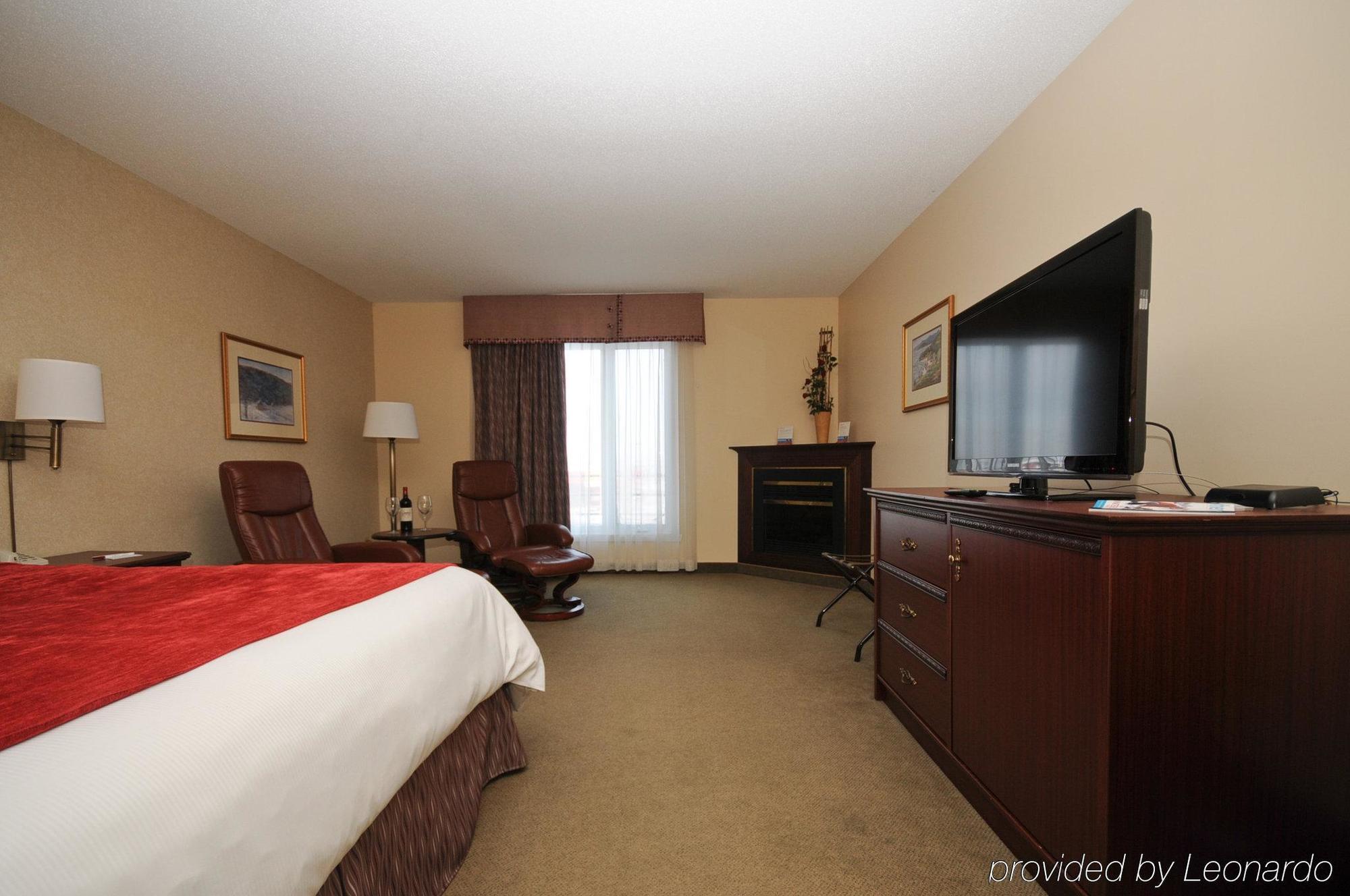 Ramada Plaza By Wyndham Gatineau/Manoir Du Casino Otel Oda fotoğraf
